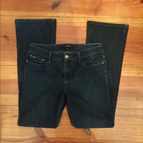 Joe’s Jeans Bootcut Sz 26 Dark Wash Color, EUC - Picture 2 of 9